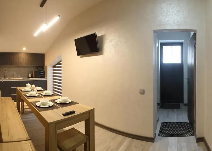 Medianikoff 木屋 *